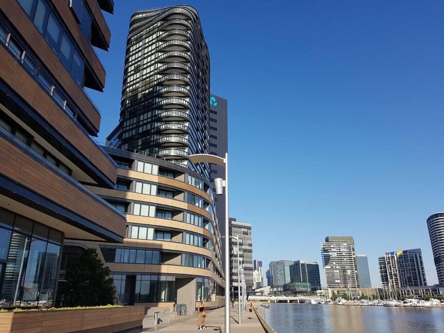 Melbourne Docklands Riverside Views Eksteriør billede