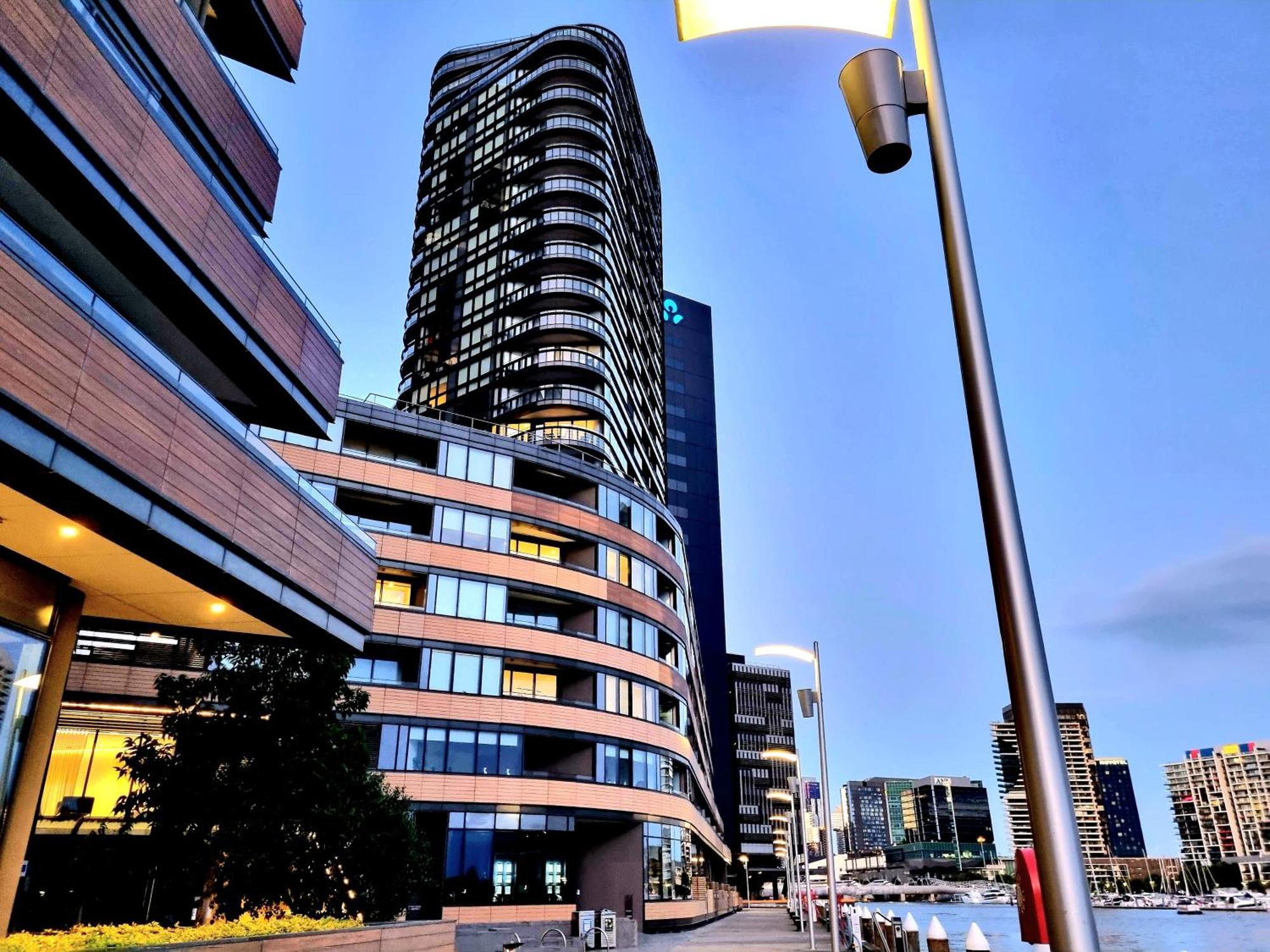 Melbourne Docklands Riverside Views Eksteriør billede